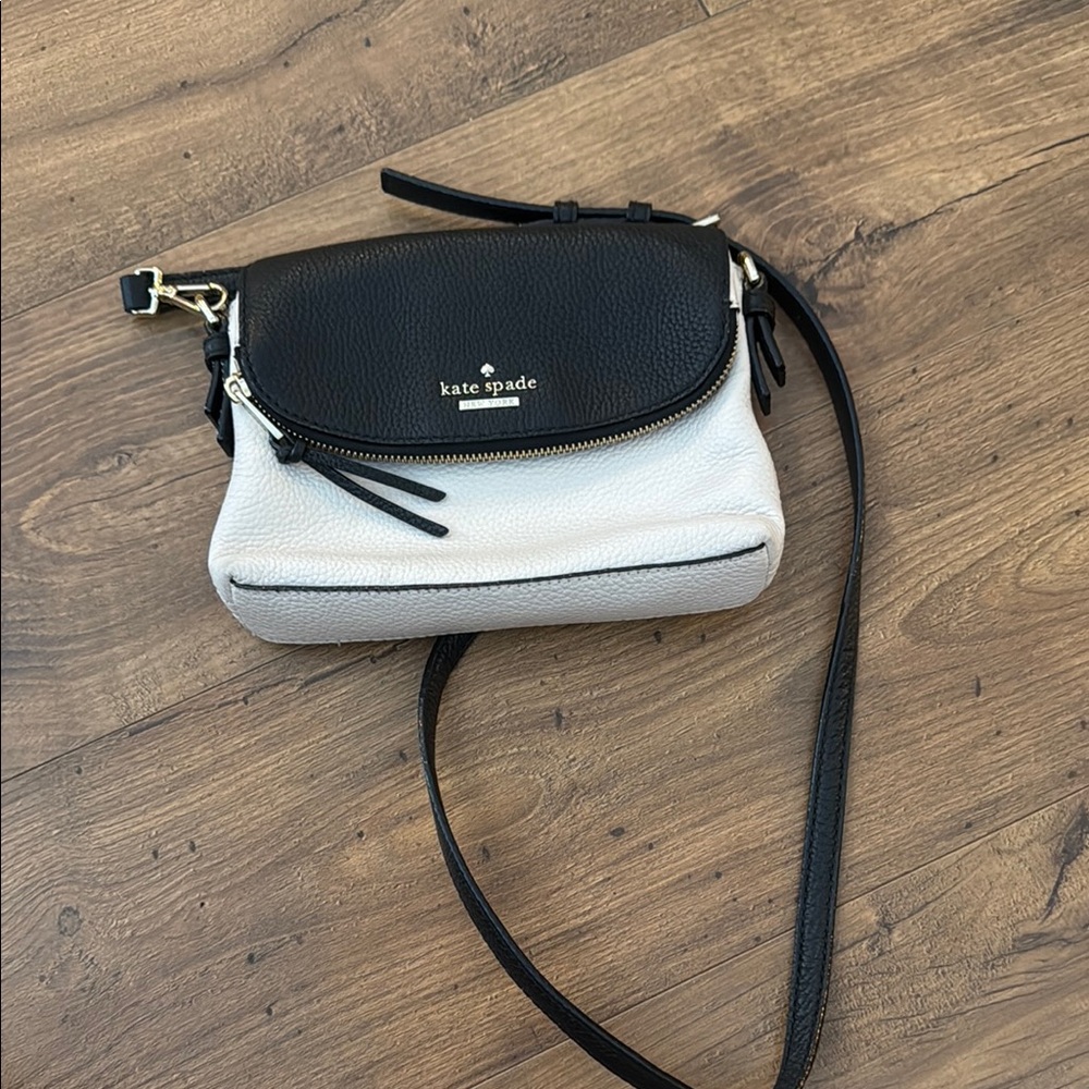 Kate Spade Black and Gray Crossbody Bag